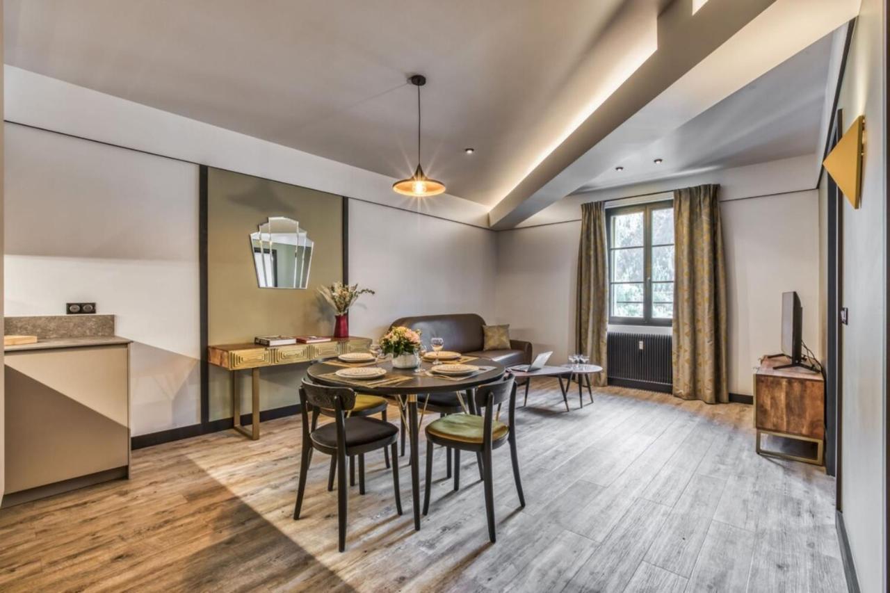 Majestic Broadway - 4 Star Apartment With Spectacular Views Chamonix Bagian luar foto